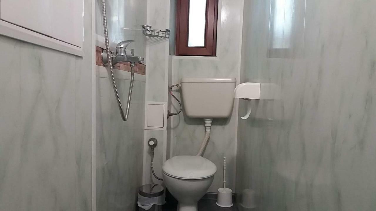 Нощувки Ботеви Szumen Zewnętrze zdjęcie